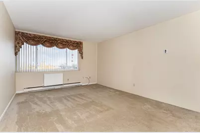 222 Madison Street #508, Joliet, IL 60435 - Photo 4