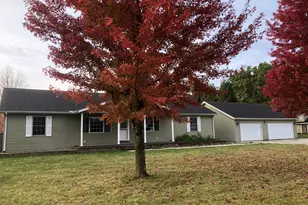 101 E Third St, Dewitt, IL 61735 - Photo 2