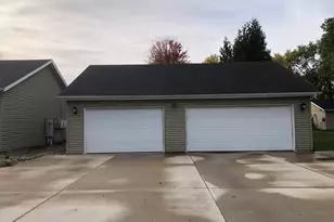 101 E Third St, Dewitt, IL 61735 - Photo 12