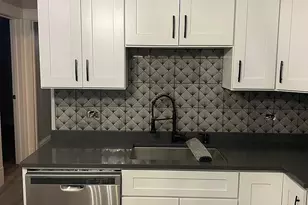 2934 N Sawyer Ave, Chicago, IL 60618 - Photo 6