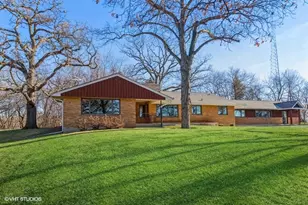 1700 S Eastwood Dr, Woodstock, IL 60098 - Photo 1