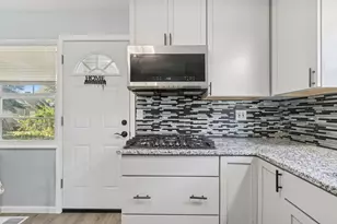 8846 Austin Ave, Morton Grove, IL 60053 - Photo 8