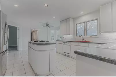 513 Rivershire Place, Lincolnshire, IL 60069 - Photo 12