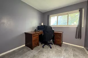 1601 Carolyn Dr, Champaign, IL 61821 - Photo 10