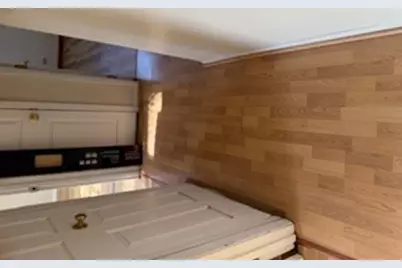 510 Shadywood Lane, Elk Grove Village, IL 60007 - Photo 12