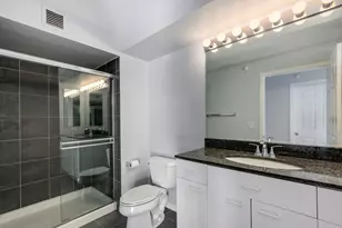 1640 Maple Ave, Evanston, IL 60201 - Photo 14