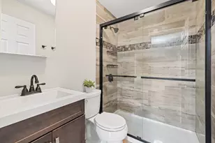 17914 W Twin Lakes Blvd, Grayslake, IL 60030 - Photo 14