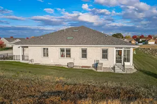 485 Eagles Landing Dr, Manteno, IL 60950 - Photo 36