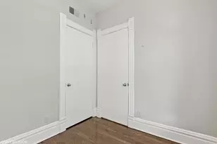 2335 W School St, Chicago, IL 60618 - Photo 16