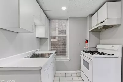 2335 W School Street, Chicago, IL 60618 - Photo 8