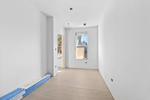 3408 S Carpenter St, Chicago, IL 60608 - Photo 8