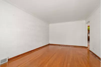 8834 S Oglesby Avenue, Chicago, IL 60617 - Photo 4