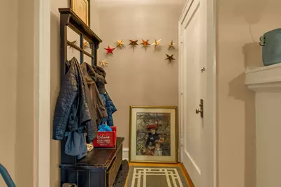 1042 Washington Boulevard #3W, Oak Park, IL 60302 - Photo 4