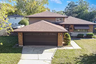 16815 Wausau Ave, South Holland, IL 60473 - Photo 2