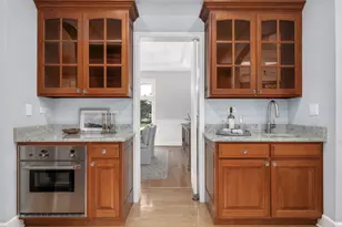 11361 W Plainfield Rd, Indian Head Park, IL 60525 - Photo 18