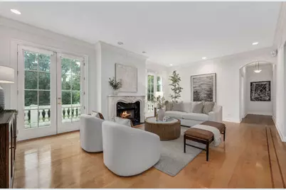 11361 W Plainfield Road, Indian Head Park, IL 60525 - Photo 6