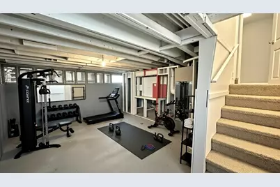 14808 Dorchester Avenue, Dolton, IL 60419 - Photo 16