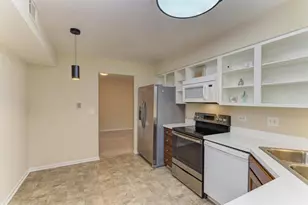 100 Lake Blvd, Buffalo Grove, IL 60089 - Photo 14