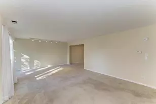 100 Lake Blvd, Buffalo Grove, IL 60089 - Photo 22