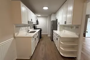 901 Gael Dr, Joliet, IL 60435 - Photo 8