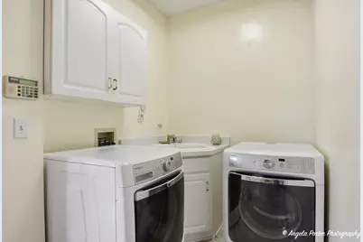 7390 Bittersweet Drive, Gurnee, IL 60031 - Photo 14