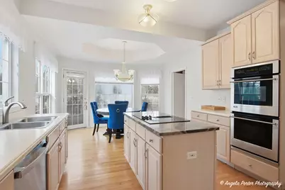 7390 Bittersweet Drive, Gurnee, IL 60031 - Photo 10