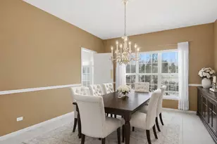 7390 Bittersweet Dr, Gurnee, IL 60031 - Photo 8
