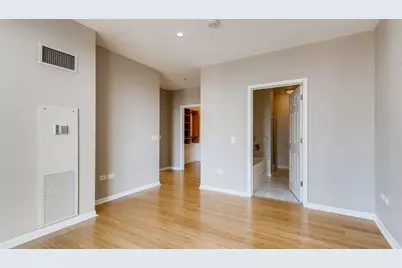 635 N Dearborn Street #2803, Chicago, IL 60654 - Photo 26