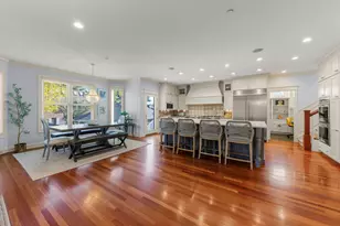 275 Merton Ave, Glen Ellyn, IL 60137 - Photo 10