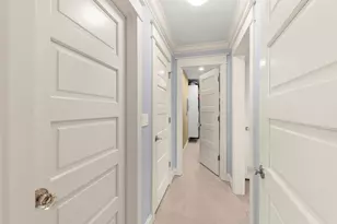 275 Merton Ave, Glen Ellyn, IL 60137 - Photo 24