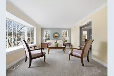 1165 Dickens Avenue, Naperville, IL 60563 - Photo 6