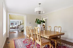 1165 Dickens Ave, Naperville, IL 60563 - Photo 10