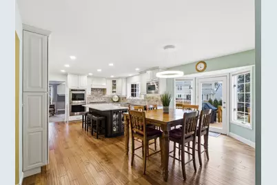 1165 Dickens Avenue, Naperville, IL 60563 - Photo 16