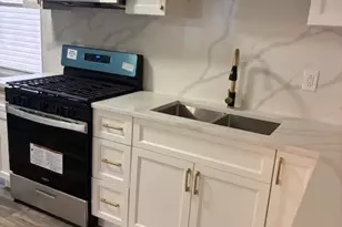 9919 S Wentworth Ave, Chicago, IL 60628 - Photo 6