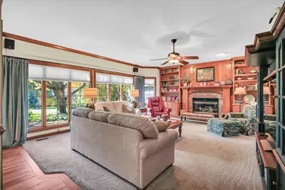 4005 Pinecrest Drive, Champaign, IL 61822 - Photo 10