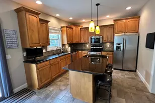 2906 Springhill Ln, Champaign, IL 61822 - Photo 12