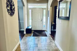 2906 Springhill Ln, Champaign, IL 61822 - Photo 8