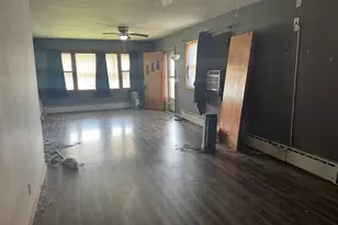 97 N Pearl St, Kankakee, IL 60901 - Photo 18