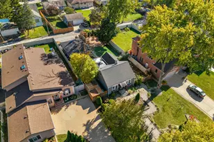 445 S Ellis St, Bensenville, IL 60106 - Photo 4