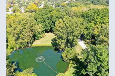 18238 W Gages Lake Road, Grayslake, IL 60030 - Photo 14