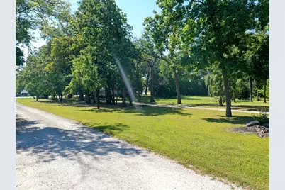 18238 W Gages Lake Road, Grayslake, IL 60030 - Photo 6
