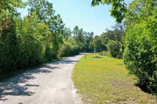 18238 W Gages Lake Rd, Grayslake, IL 60030 - Photo 8