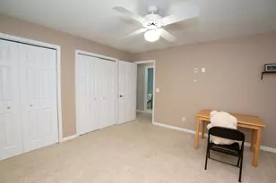 1708 Royal Pointe Dr, Bloomington, IL 61704 - Photo 8