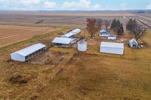 4043 N 3000 E Rd, Strawn, IL 61775 - Photo 30