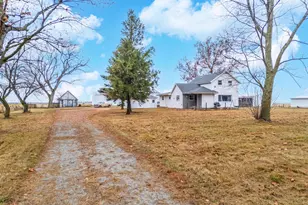 4043 N 3000 E Rd, Strawn, IL 61775 - Photo 34