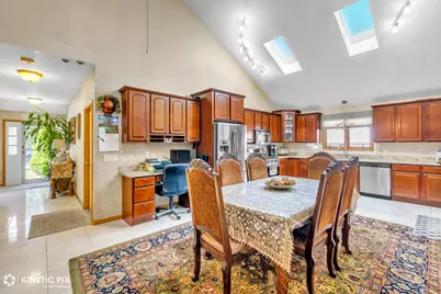 8619 Linder Avenue, Burbank, IL 60459 - Photo 10