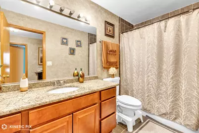 8619 Linder Avenue, Burbank, IL 60459 - Photo 18