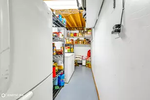 8619 Linder Ave, Burbank, IL 60459 - Photo 32