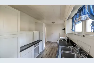 1607 S Joliet Street, Joliet, IL 60436 - Photo 6