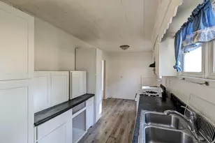 1607 S Joliet St, Joliet, IL 60436 - Photo 6